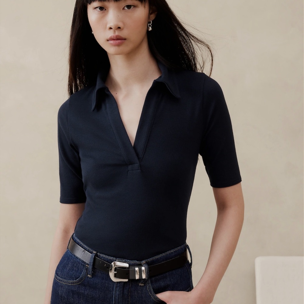 Banana Republic Black Short Sleeve Collared Top